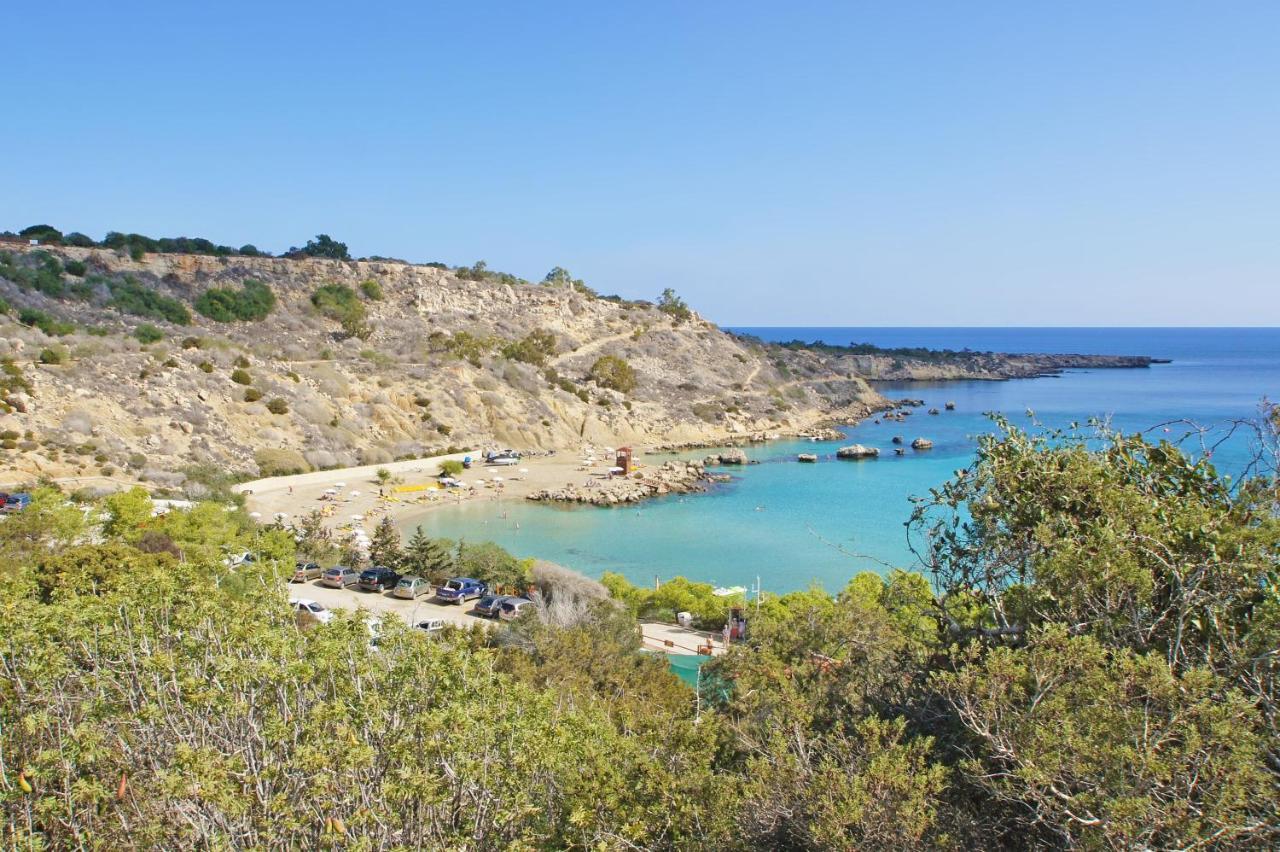 Lucile - Coralli Beachfront Apartment Παραλίμνι Εξωτερικό φωτογραφία