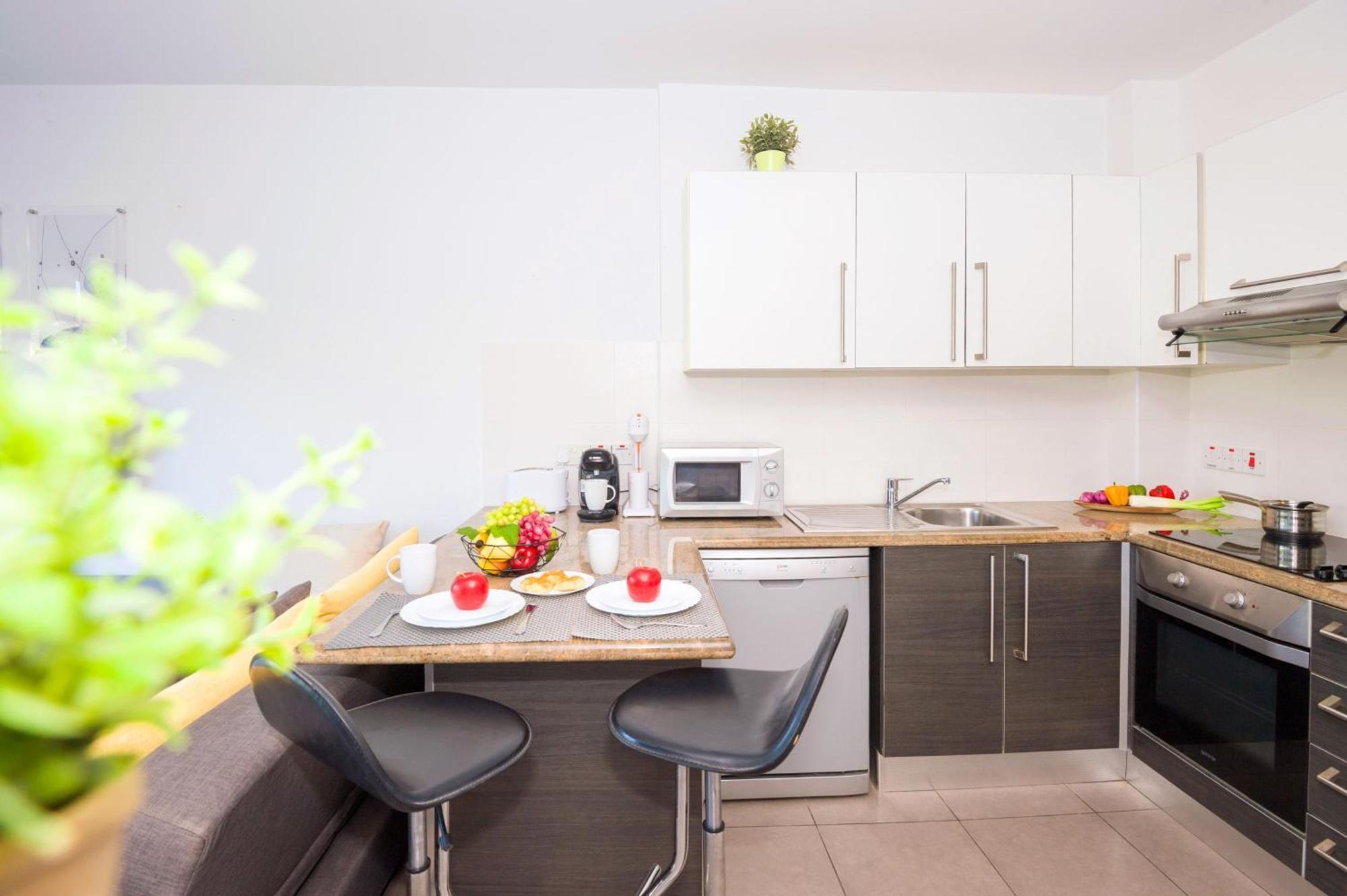Lucile - Coralli Beachfront Apartment Παραλίμνι Εξωτερικό φωτογραφία